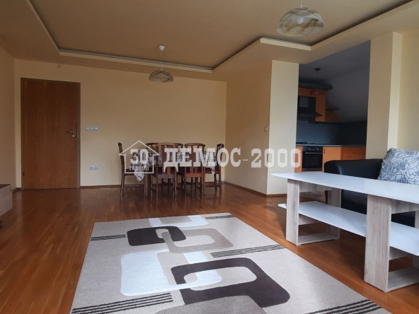 Дава се под наем Тристаен апартамент в Варна, Окръжна болница - 150 кв.м за 612 € - Снимка #1