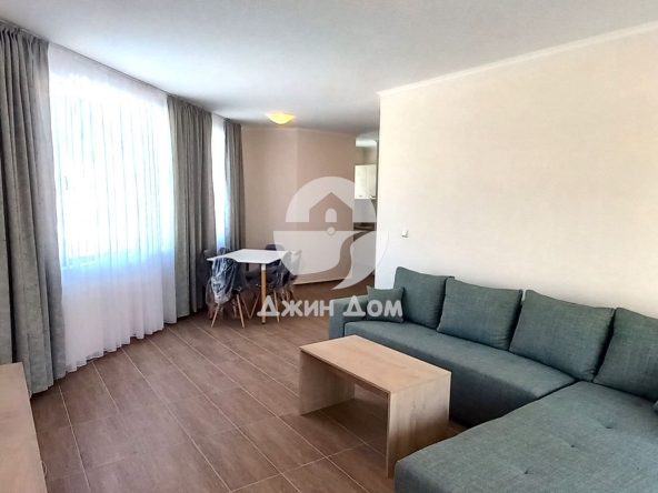 Тристаен апартамент в Свети Влас - 123 кв.м за 1306 €/кв.м - Снимка #1