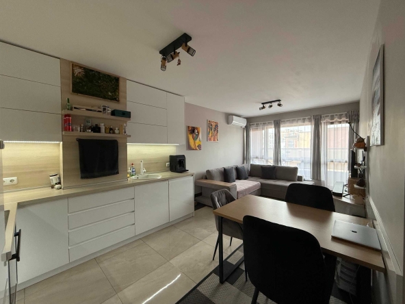 Двустаен апартамент в Пловдив, Беломорски - 60 кв.м за 1147 €/кв.м - Снимка #1