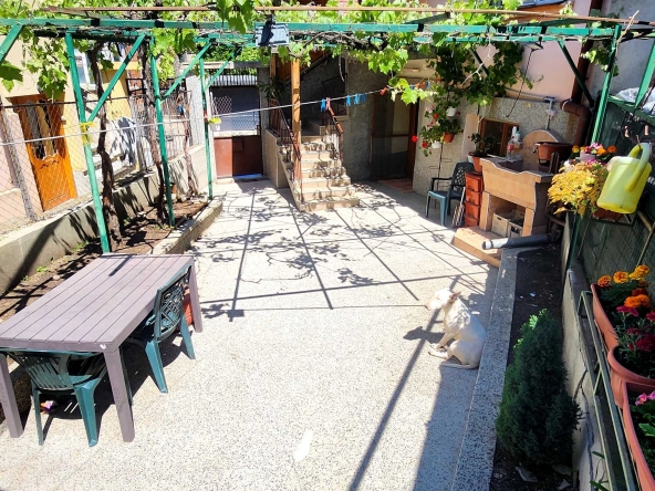 Къща в Карнобат - 122 кв.м за 774 €/кв.м - Снимка #1