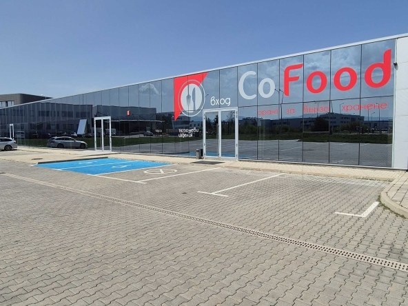 Дава се под наем Офис в Божурище - 446 кв.м за 2628.03 € - Снимка #1