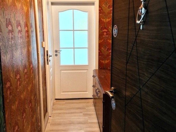 Тристаен апартамент в София, Борово - 54 кв.м за 2223 €/кв.м - Снимка #1