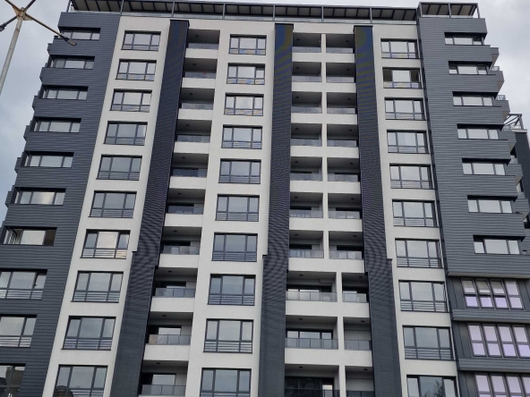 Тристаен апартамент в Русе, Център - 131 кв.м за 1095 €/кв.м - Снимка #1