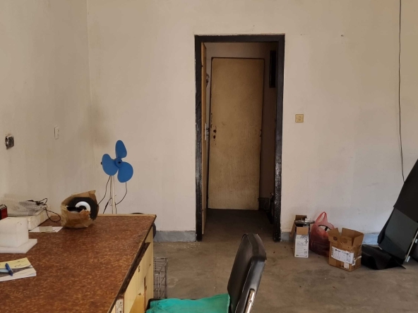 Дава се под наем Магазин в Разград, Възраждане - 60 кв.м за 357 € - Снимка #1