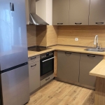 Дава се под наем Тристаен апартамент в София, Зона Б-18 - 80 кв.м за 331.5 € - Снимка #1