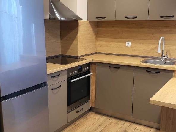 Дава се под наем Тристаен апартамент в София, Връбница 2 - 72 кв.м за 648.21 € - Снимка #1