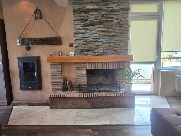 Четиристаен апартамент в Търговище, Център - 80 кв.м за 606 €/кв.м - Снимка #1