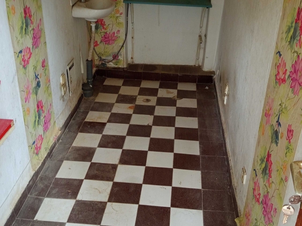 Дава се под наем Склад в Пловдив, Център - 10 кв.м за 51 € - Снимка #1