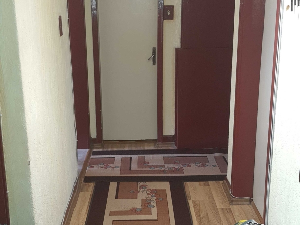 Дава се под наем Тристаен апартамент в Варна, Чайка - 80 кв.м за 459 € - Снимка #1