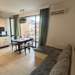 Дава се под наем Двустаен апартамент в Свети Влас - 60 кв.м за 300 € - Снимка #1