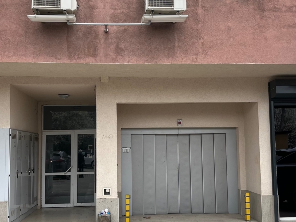 Дава се под наем Гараж / Паркомясто в София, Люлин 3 - 16 кв.м за 104.55 € - Снимка #1