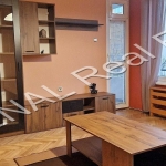 Дава се под наем Двустаен апартамент в София, Център - 85 кв.м за 700 € - Снимка #1