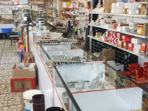 Магазин в Пловдив, Каменица 1 - 136 кв.м за 188 €/кв.м - Снимка #1