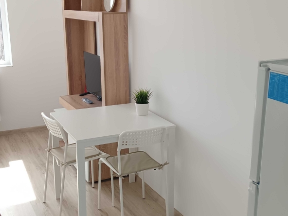 Дава се под наем Едностаен апартамент в София, Изток - 30 кв.м за 259.08 € - Снимка #1