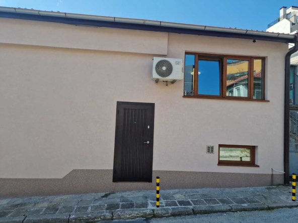 Дава се под наем Къща в Варна, Трошево - 44 кв.м за 378.93 € - Снимка #1