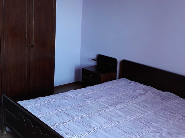 Дава се под наем Двустаен апартамент в Хасково, Бадема - 68 кв.м за 153 € - Снимка #1