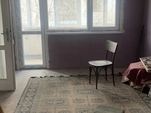 Четиристаен апартамент в Карлово - 110 кв.м за 603 €/кв.м - Снимка #1