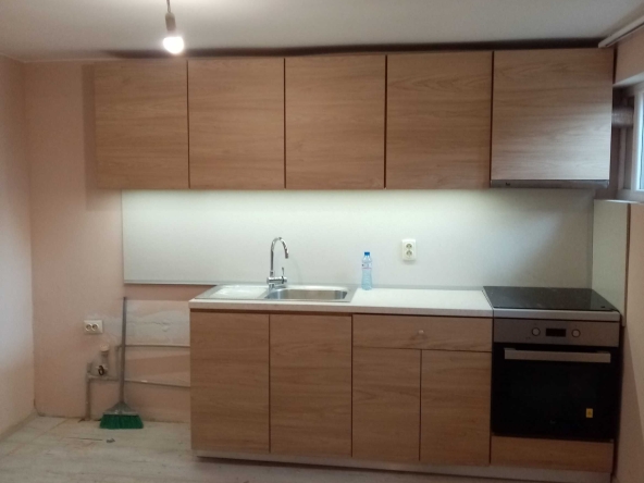 Дава се под наем  в Божурище - 22 кв.м за 278.97 € - Снимка #1