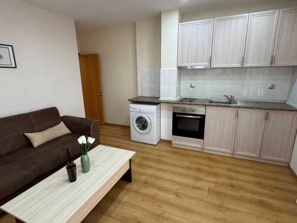 Тристаен апартамент в Свети Влас - 73 кв.м за 685 €/кв.м - Снимка #1