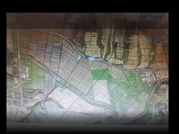 Земеделски имот в Хасково, Дружба 1 -  кв.м за 306 €/дка - Снимка #1