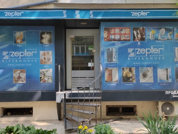 Магазин в Добрич, Кралска зона - 94 кв.м за 1703 €/кв.м - Снимка #1