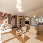 Тристаен апартамент в Варна, Цветен квартал - 125 кв.м за 2140 €/кв.м - Снимка #1