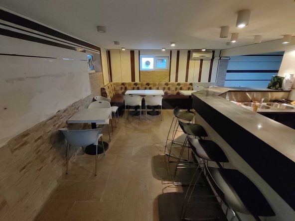 Заведение в Варна, Колхозен пазар - 48 кв.м за 959 €/кв.м - Снимка #1