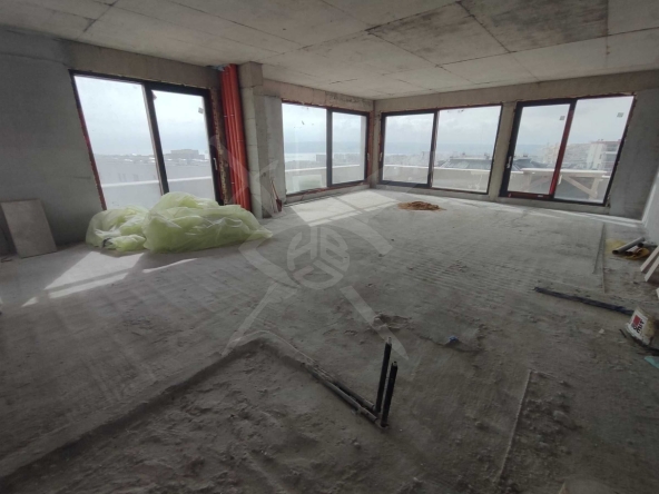 Многостаен апартамент в Варна, Бриз - 250 кв.м за 2400 €/кв.м - Снимка #1