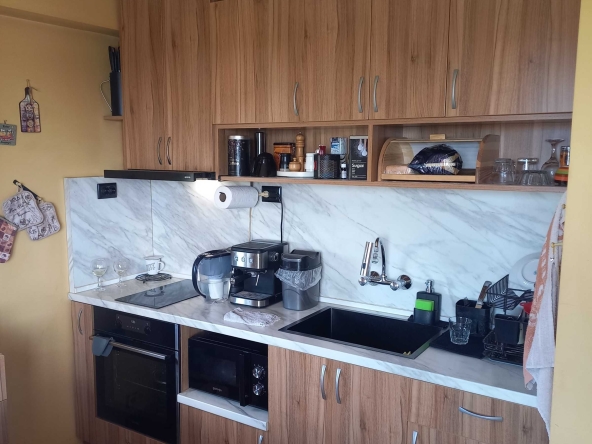 Двустаен апартамент в Разград, Освобождение - 74 кв.м за 1172 €/кв.м - Снимка #1