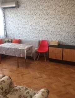 Дава се под наем Тристаен апартамент в Пловдив, Прослав - 90 кв.м за 433.5 € - Снимка #1