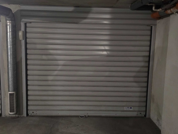 Дава се под наем Гараж / Паркомясто в Пловдив, Център - 17 кв.м за 199.41 € - Снимка #1