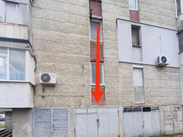 Гараж / Паркомясто в Търговище, Запад 1 - 15 кв.м за 595 €/кв.м - Снимка #1