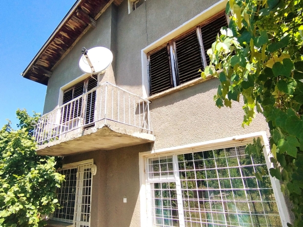 Къща в Перник, Изток - 86 кв.м за 640 €/кв.м - Снимка #1