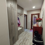 Дава се под наем Тристаен апартамент в Шумен, Център - 73 кв.м за 147900 € - Снимка #1