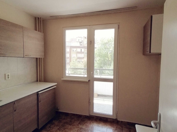 Дава се под наем Едностаен апартамент в София, Света Троица - 50 кв.м за 400 € - Снимка #1