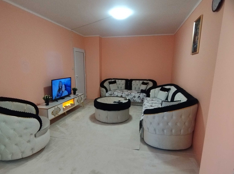 Двустаен апартамент в София, Левски - 54 кв.м за 1204 €/кв.м - Снимка #1