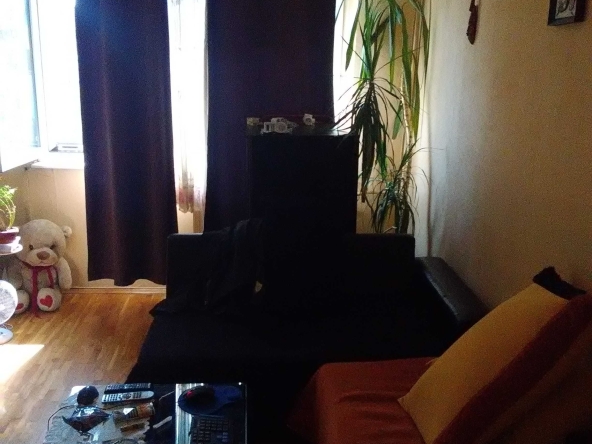 Дава се под наем Тристаен апартамент в София, 7-ми 11-ти километър - 60 кв.м за 433.5 € - Снимка #1