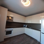 Дава се под наем Тристаен апартамент в София, Студентски град - 130 кв.м за 1296.42 € - Снимка #1