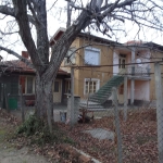 Къща в с. Трояново, Област Стара Загора - 240 кв.м за 32 €/кв.м - Снимка #1