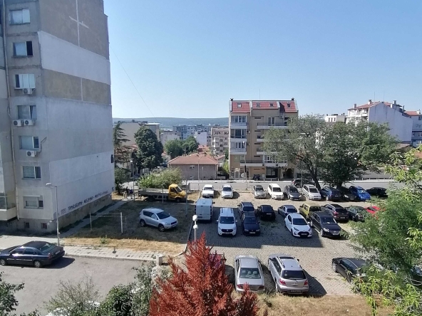 Двустаен апартамент в Варна, Трошево - 43 кв.м за 1580 €/кв.м - Снимка #1