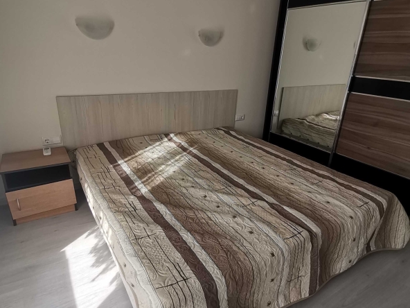 Дава се под наем Двустаен апартамент в Бургас, Братя Миладинови - 104 кв.м за 357 € - Снимка #1