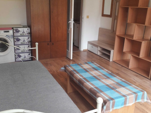 Дава се под наем Едностаен апартамент в София, Павлово - 25 кв.м за 229.5 € - Снимка #1