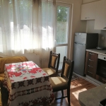 Дава се под наем Тристаен апартамент в Димитровград - 86 кв.м за 204 € - Снимка #1