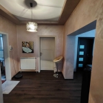 Етаж от къща в Велинград - 100 кв.м за 1100 €/кв.м - Снимка #1