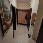 Дава се под наем Тристаен апартамент в к.к. Слънчев бряг - 80 кв.м за 178.5 € - Снимка #1