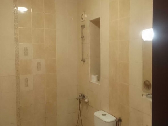 Дава се под наем Тристаен апартамент в Несебър - 100 кв.м за 306 € - Снимка #1