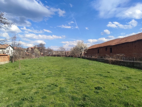 Парцел в с. Мирково, Област София-област - 1660 кв.м за 23 €/кв.м - Снимка #1