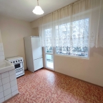 Дава се под наем Едностаен апартамент в Шумен, 2-ри корпус - 41 кв.м за 199.41 € - Снимка #1