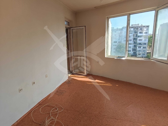 Двустаен апартамент в Бургас, Меден рудник - зона А - 61 кв.м за 1197 €/кв.м - Снимка #1