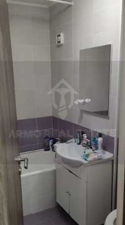 Дава се под наем Двустаен апартамент в Бургас, Център - 55 кв.м за 341.7 € - Снимка #1